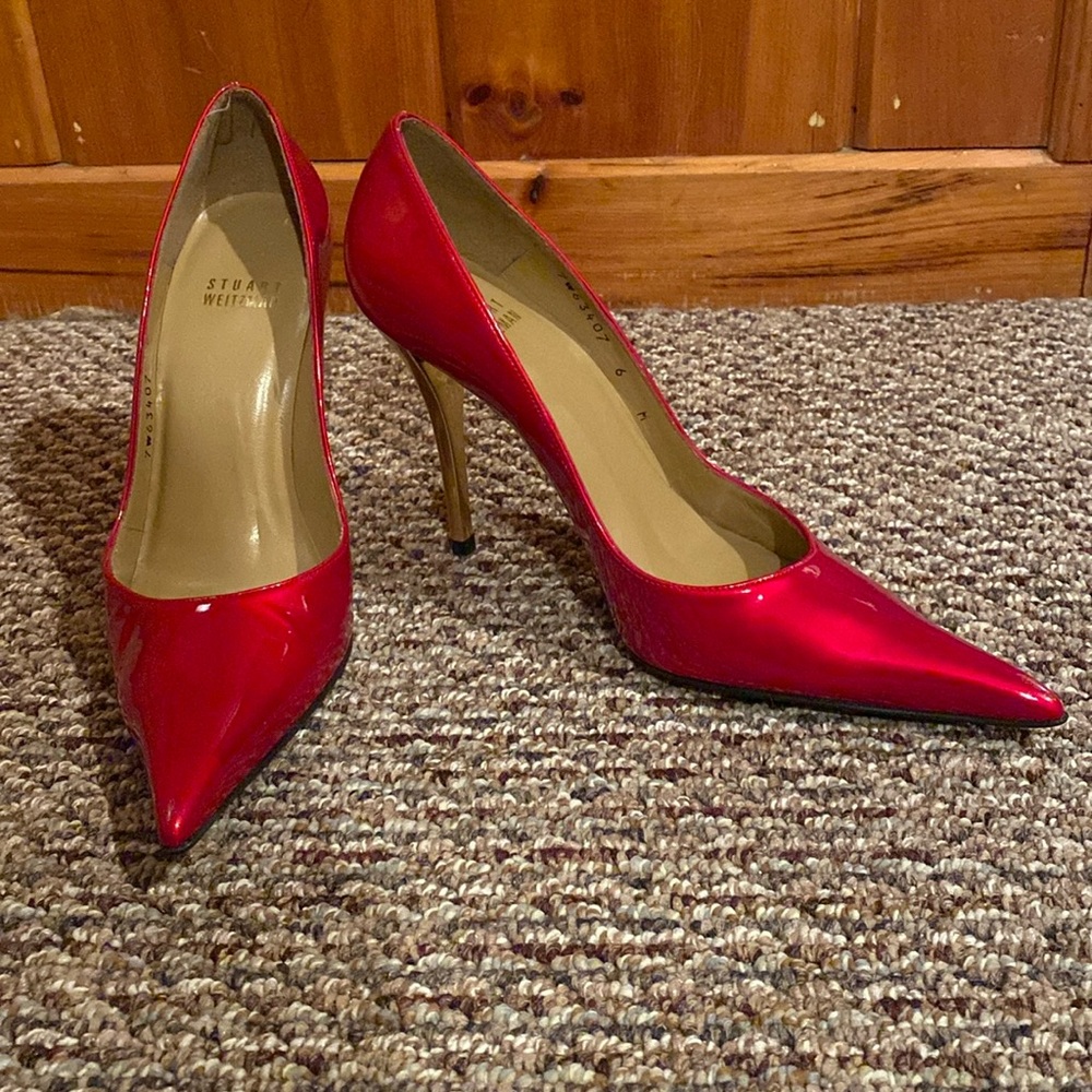 Stuart Weitzman - red patent leather heels